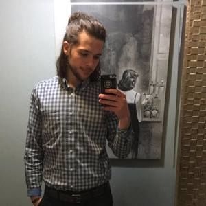 Meet your Posher, Tyler